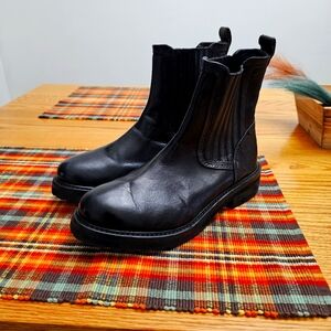Frye Elle Moto Chelsea Boot